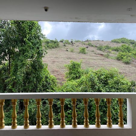 Sparv Aulakhs Resort Mandrem Dış mekan fotoğraf