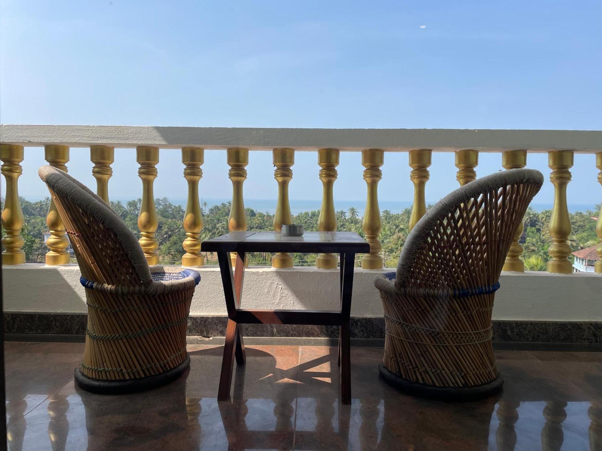 Sparv Aulakhs Resort Mandrem Dış mekan fotoğraf