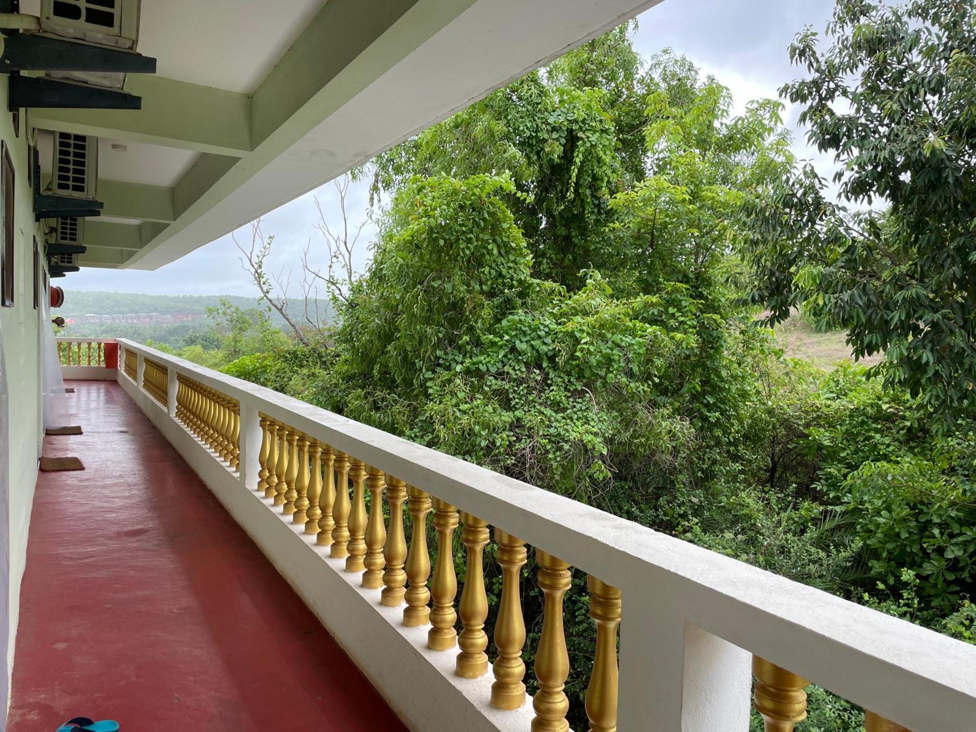 Sparv Aulakhs Resort Mandrem Dış mekan fotoğraf